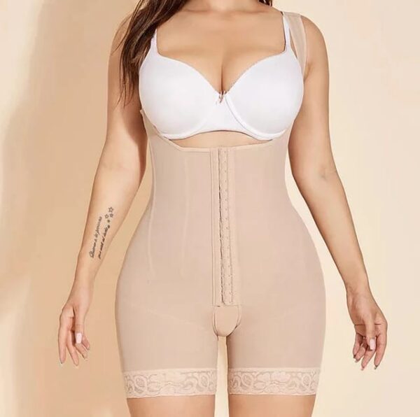 Faja Colombiana con Varillas y  4 Niveles de Ajuste  con Broches. Línea Confort - Imagen 6